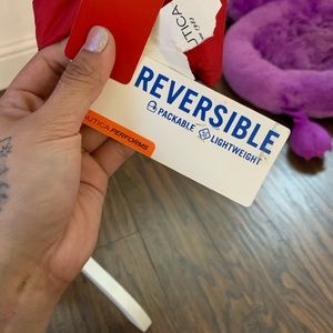 NAUTICA REVERSIBLE RED JACKET OR BLACK